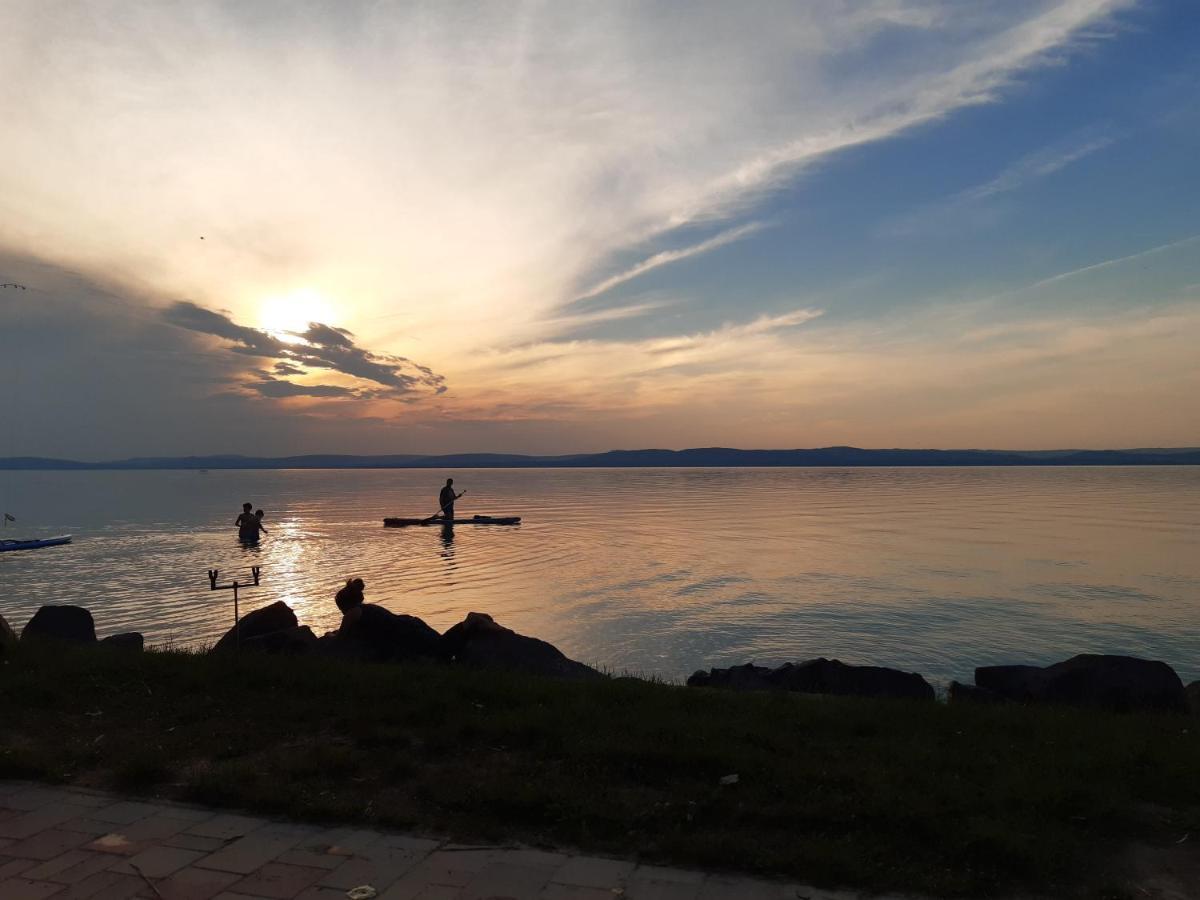 Holiday Home بالاتونسزارسكو المظهر الخارجي الصورة