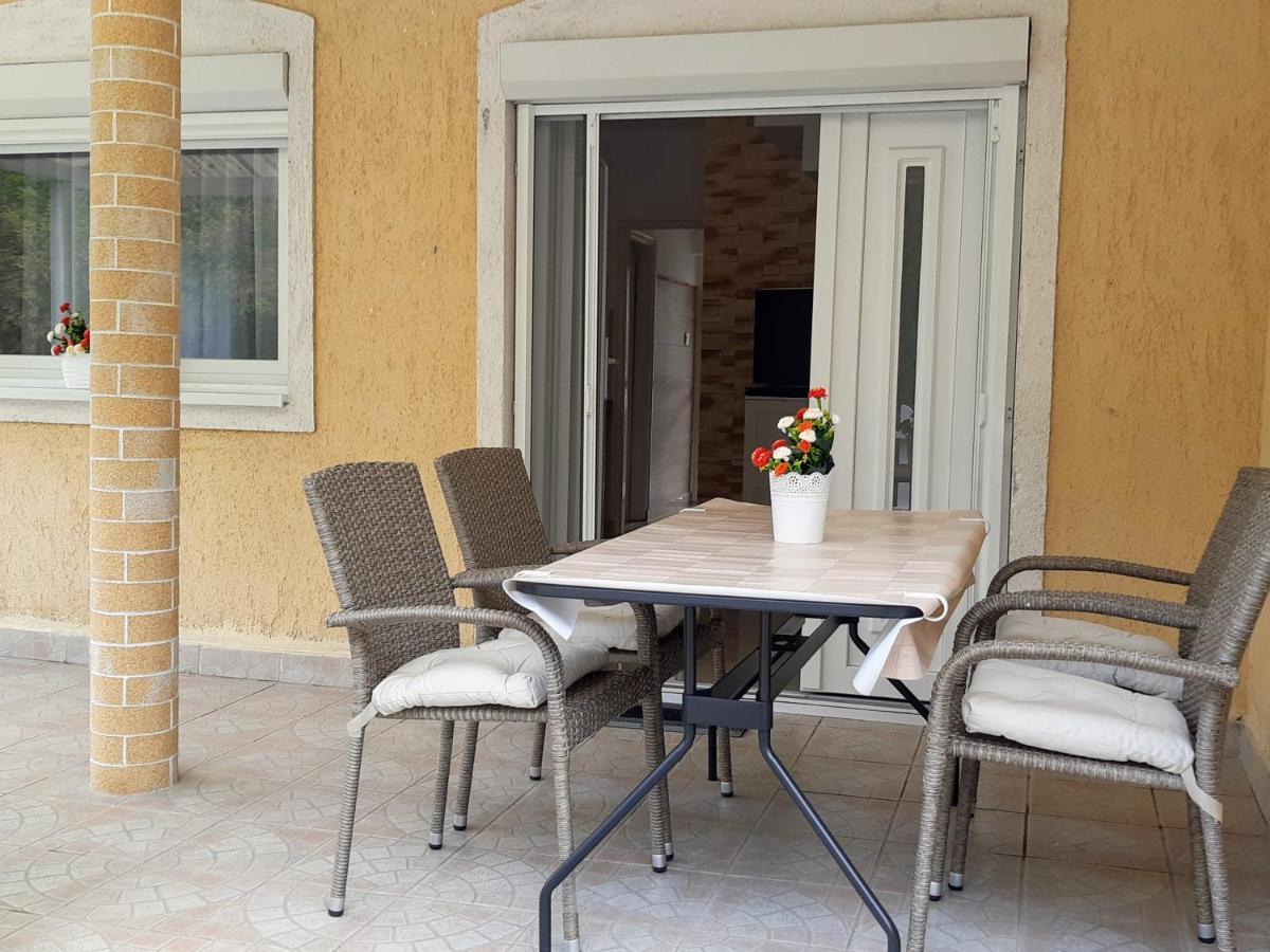 Holiday Home بالاتونسزارسكو المظهر الخارجي الصورة