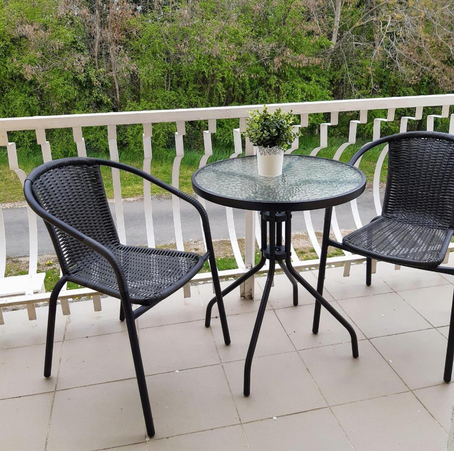 Holiday Home بالاتونسزارسكو المظهر الخارجي الصورة